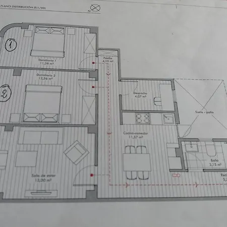 Junto A La Playa De Gros Ess02373